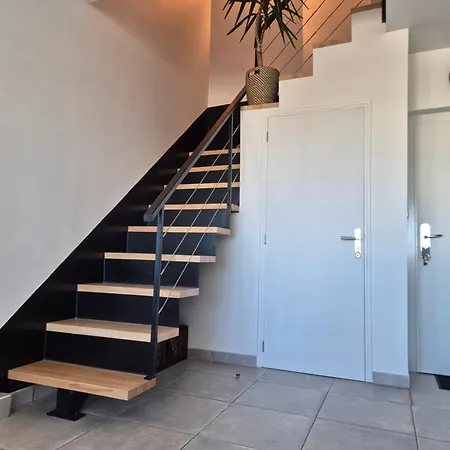 Duplex Grand Standing Vue Et Port